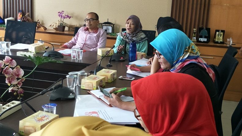 Orang Tua Siswa SD Pajagalan Korban Bully Curhat ke DPRD Kota Bandung