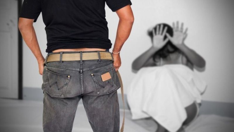 Ancam Sebar Foto Bugil Pacar, Mahasiswa di Aceh Ditangkap Polisi