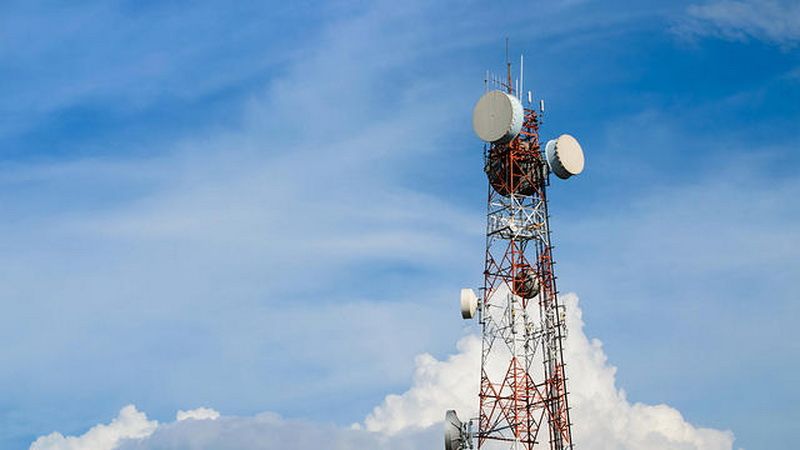 Ratusan Tower BTS di Surabaya Tidak Punya Izin