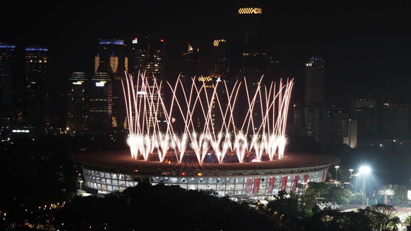 Pesta Kembang Api Meriahkan Pembukaan Asian Para Games 2018  - Bagian 1