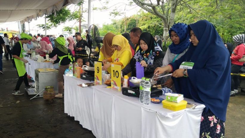 Lomba Memasak Mie Tiauw Curi Perhatian di FPL Pontianak - Bagian 8