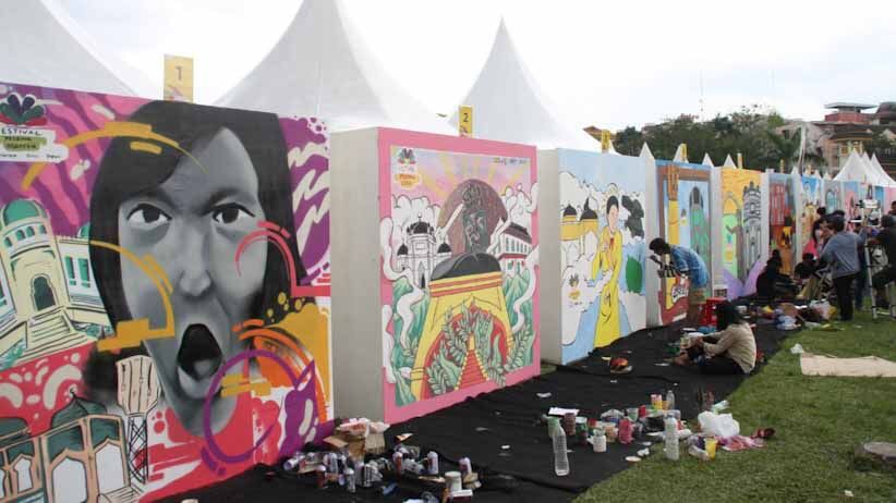 Puluhan Seniman Medan Adu Kreativitas di Lomba Mural Festival Pesona Lokal - Bagian 2