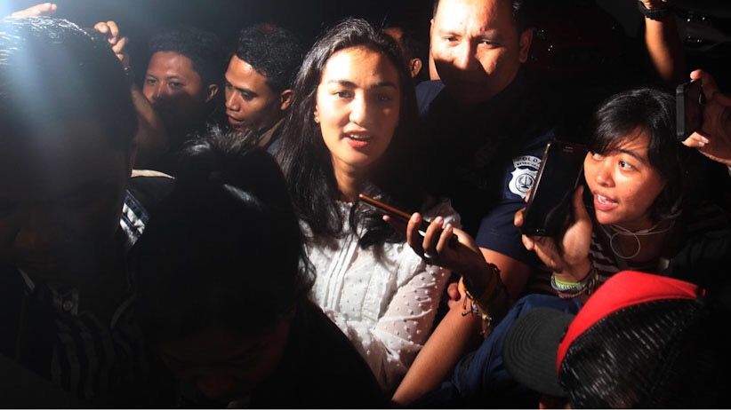 Atiqah Hasiholan Diperiksa Polisi Terkait Kasus Hoaks Ratna Sarumpaet - Bagian 2