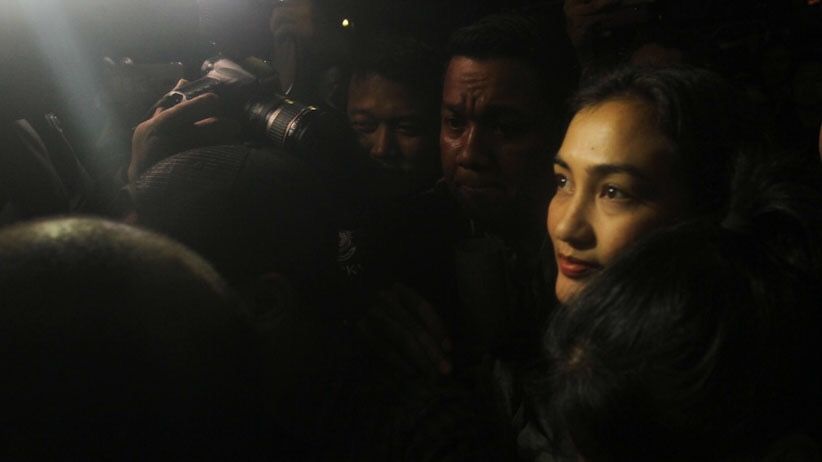Atiqah Hasiholan Diperiksa Polisi Terkait Kasus Hoaks Ratna Sarumpaet - Bagian 4