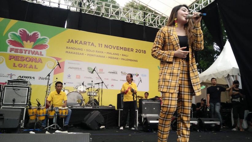Via Vallen dan Judika Bikin Pecah Panggung Festival Pesona Lokal Jakarta - Bagian 4