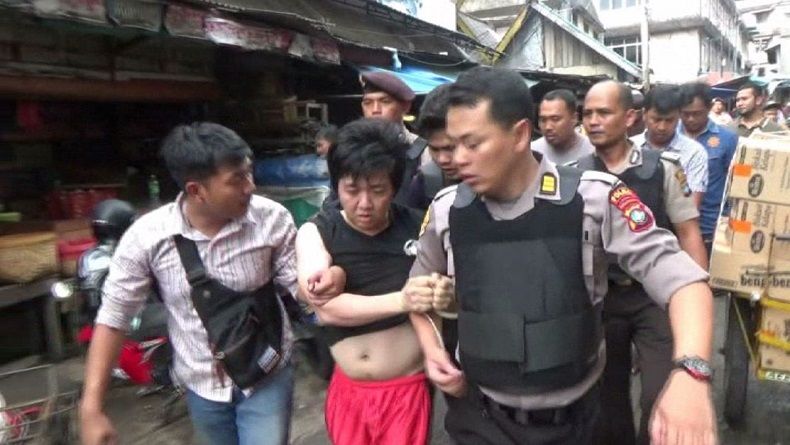 Diduga Depresi, Pemuda di Tanjungpinang Mengamuk dan Coba Bunuh Diri  