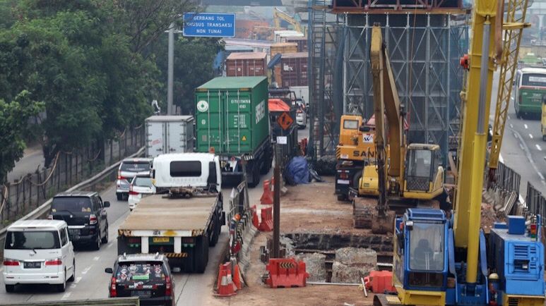 Bikin Macet, Proyek Kereta Cepat dan LRT Ditunda sampai Lebaran 2019 - Bagian 5