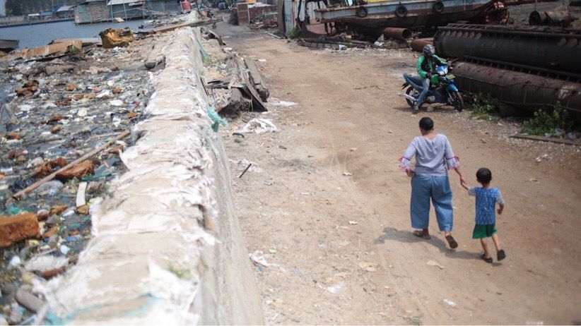 Jakarta Butuh Tanggul Laut Raksasa untuk Atasi Banjir Rob - Bagian 2