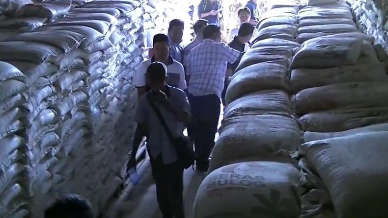 Jaga Persediaan Aman, Bulog Maluku dan Malut Datangkan 6.000 Ton Beras dari Jatim