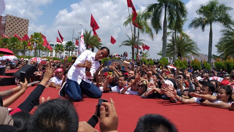 Jokowi Targetkan Perolehan Suara di Kalimantan Barat di Atas 60 Persen - Bagian 1