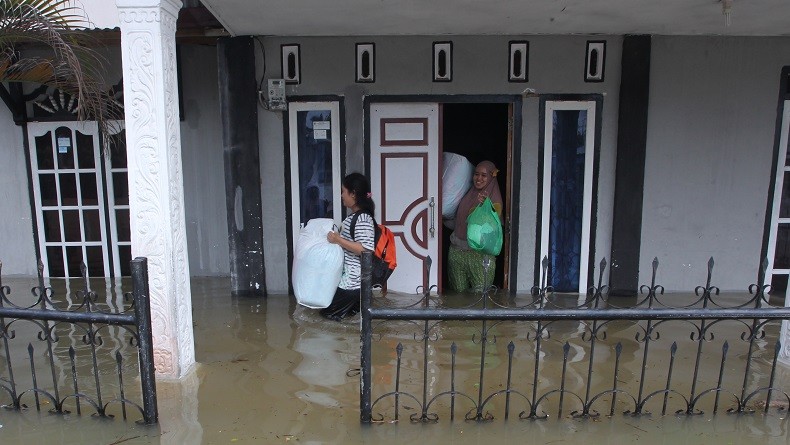 Sungai Meluap, 3.595 Warga di Gunung Mas Terdampak Banjir