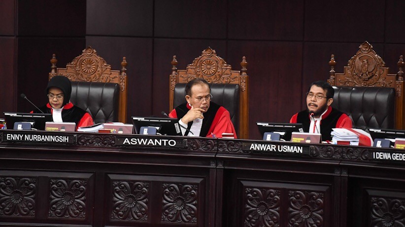Suasana Sidang Perdana Sengketa Pilpres di MK, Prabowo-Sandi Tak Hadir - Bagian 3