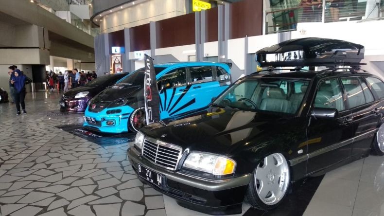4000 Gambar Mobil Modif HD Terbaru