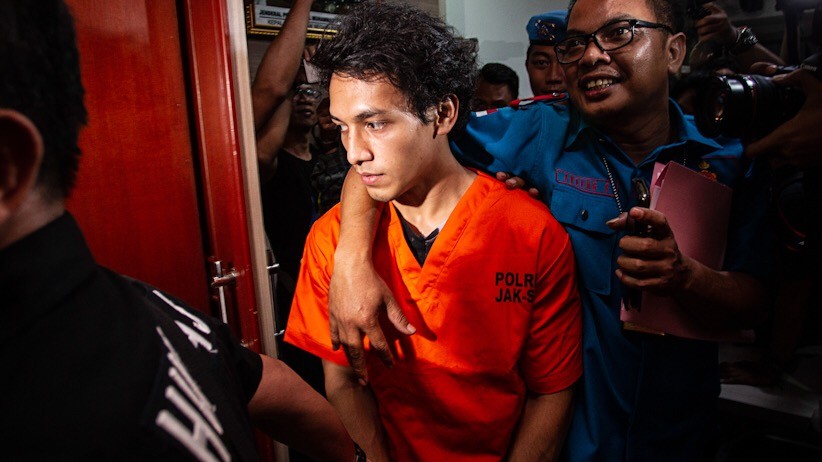 Ekspresi Jefri Nichol Ditahan Polisi karena Kasus Narkoba - Bagian 1