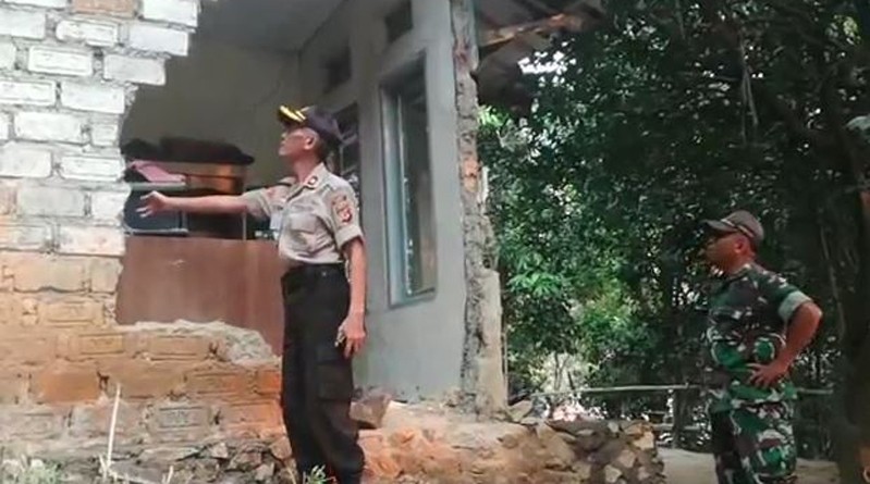 Terdampak Gempa Banten, 3 Rumah di Bandung Barat Rusak dan Retak-Retak