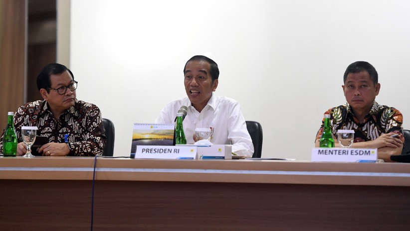 Ekspresi Presiden Jokowi saat Minta Penjelasan PLN soal Listrik Padam - Bagian 3