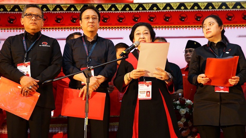 Megawati Tugaskan Prananda Prabowo Jalankan Hasil Kongres V PDIP - Bagian 1