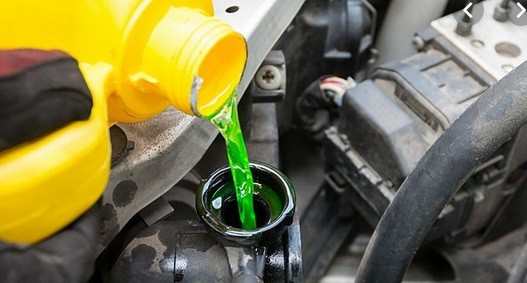 Ingin Awet, Ini Tips Merawat Radiator Mobil