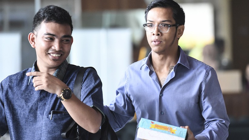 KPK Periksa Anak Setnov Terkait Kasus Korupsi E-KTP - Bagian 1