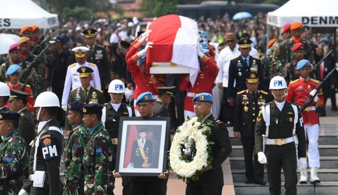 Keluarga BJ Habibie Gelar Tahlilan Selama 40 Hari, Ini Dalil dan Hukumnya