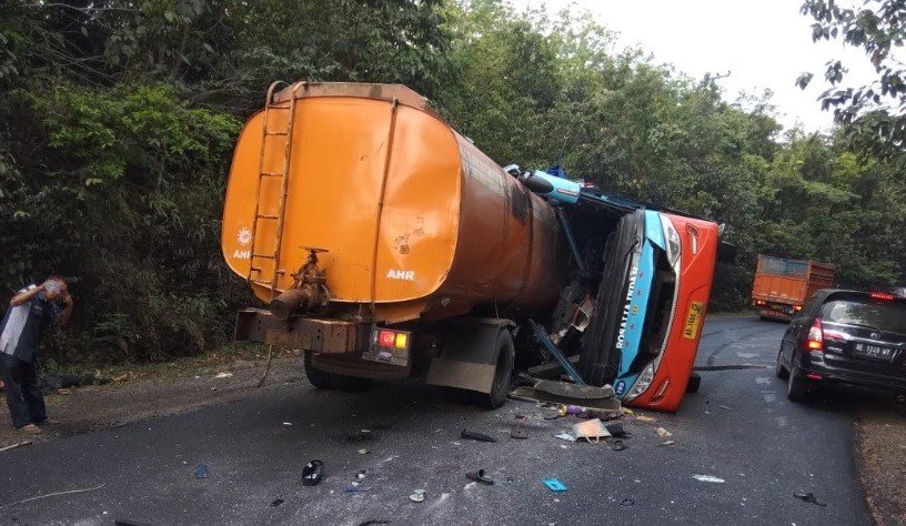 7 Fakta Kecelakaan Maut Bus Rosalia Indah dan Truk Tangki di Lampung
