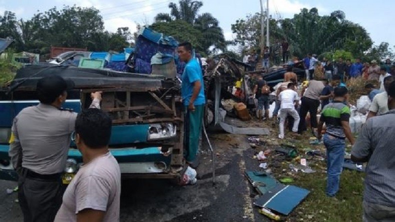 Kronologi Kecelakaan Bus PMTOH yang Tewaskan 6 Orang di Kuansing Riau