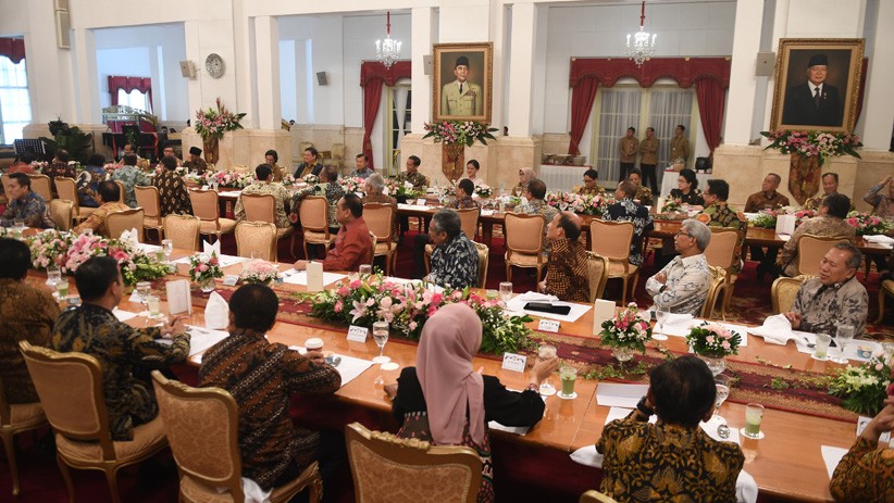 Momen Perpisahan Presiden Jokowi dengan Wapres JK dan Menteri Kabinet Kerja - Bagian 3