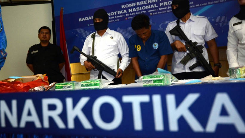 Bawa 4 Kilogram Sabu, Sopir Bus Ditangkap BNNP Jawa Timur - Bagian 3