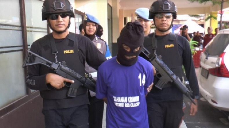 Kakek Tega Cabuli Cucu di Cilacap, Ancam Korban dengan Golok