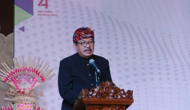 Cok Ace Minta Warga Bali Potong Masker Bekas Agar Tak Disalahgunakan