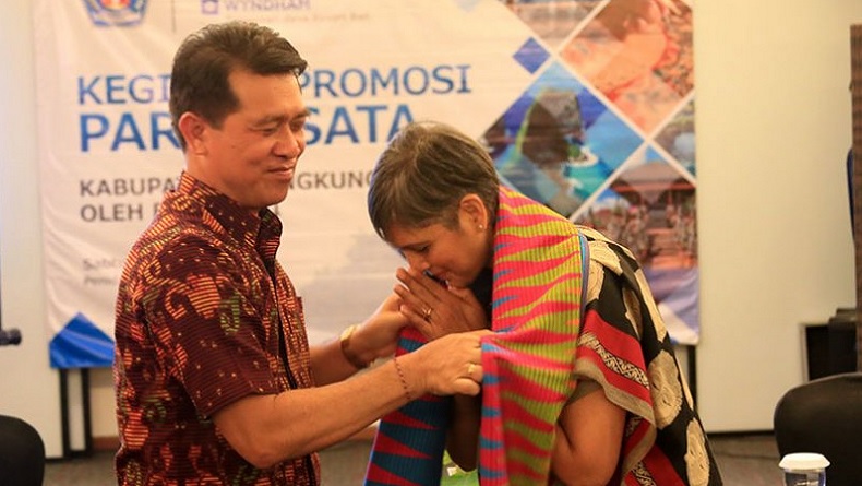Bupati Nyoman Suwirta Akui Ada WNA Suspect Korona di RSUD Klungkung