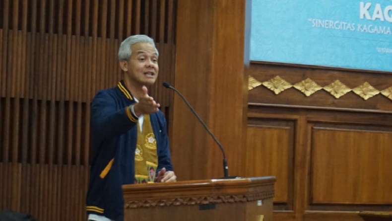 Ganjar Pranowo Tawarkan Kerja Sama Paket Wisata Jateng-Bali