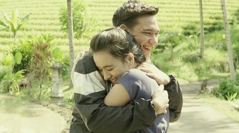 Ayudia dan Ditto berbaikan kembali di film teman tapi menikah 2 Ayudia dan Ditto berbaikan kembali di film teman tapi menikah 2