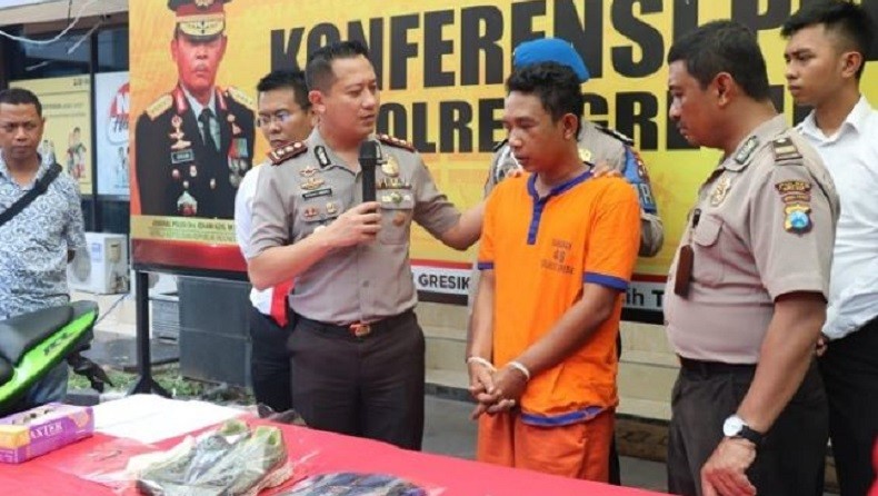 Maling di Malang jadi Bulan-bulanan Warga usai Kepergok Curi Motor Ninja