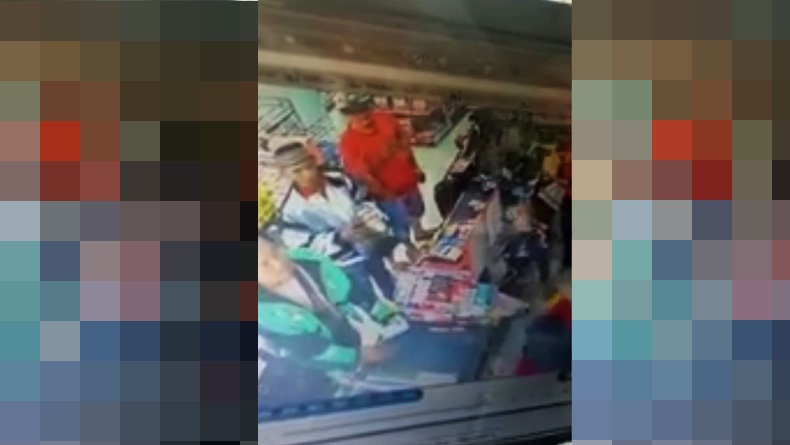 Viral! Drivel Ojol Tampar Kasir Perempuan di Minimarket Palembang