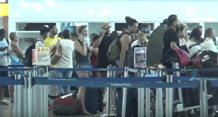 Bandara Ngurah Rai Lakukan Antisipasi Penumpukan Turis Australia