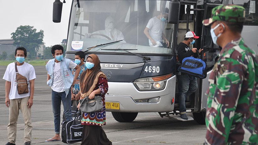 389 TKI Jalani Karantina usai Tiba dari Malaysia - Bagian 3