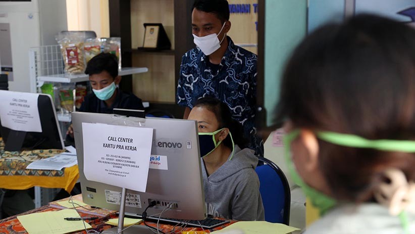 Pemprov Jatim Buka Posko Pendaftaran Kartu Prakerja untuk Warga Terdampak Covid-19 - Bagian 1