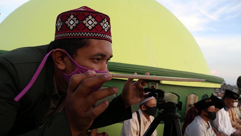 Begini Cara PWNU Jawa Timur Melihat Hilal Awal Ramadan 1441 Hijriah - Bagian 5