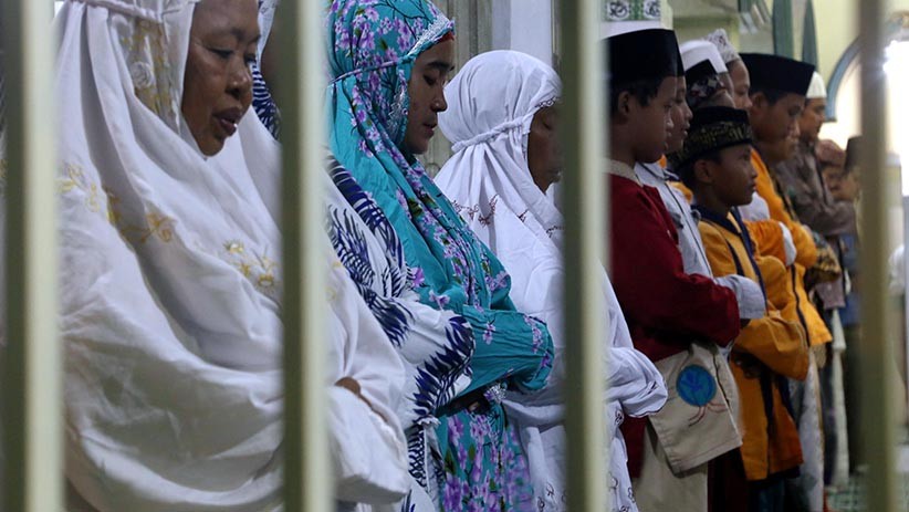 Keutamaan Sholat Malam Lailatul Qadar