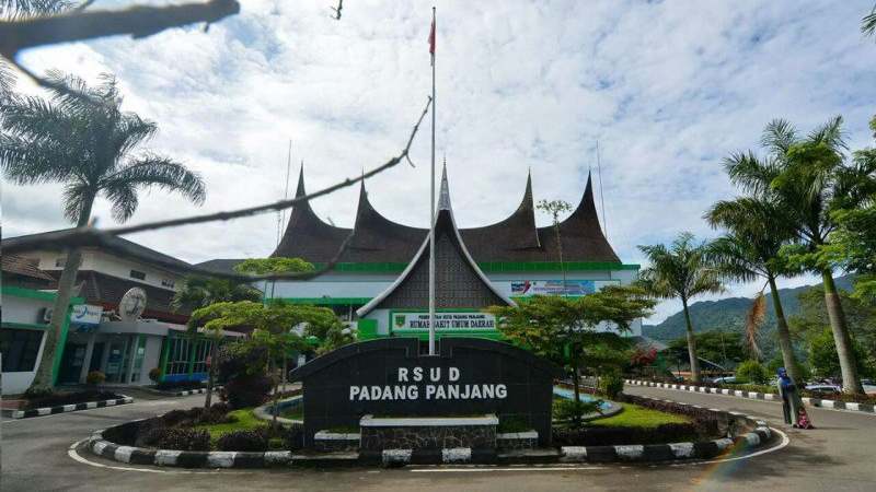 10 Tenaga Medis RSUD Pandang Panjang Sembuh dari Corona