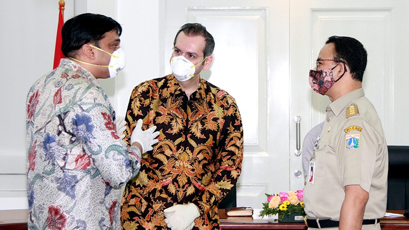 Bantu Lawan Covid-19, Indosat Ooredoo Salurkan Donasi melalui Pemprov DKI - Bagian 1