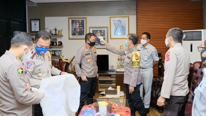Cegah Corona, Kapolda Sulsel Ingatkan Pengelola Kafe Terapkan Protokol Kesehatan
