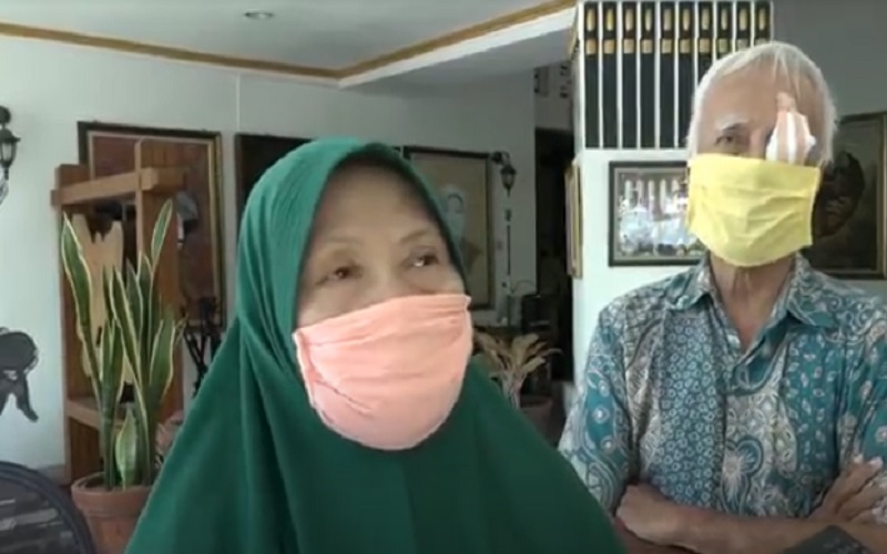 Patut Dicontoh, Kakek Nenek di Semarang Sumbang Uang dan Masker