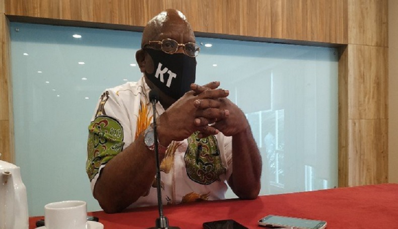 Lantik Bupati dan Wabup Terpilih, Begini Pesan Wagub Papua Klemen Tinal