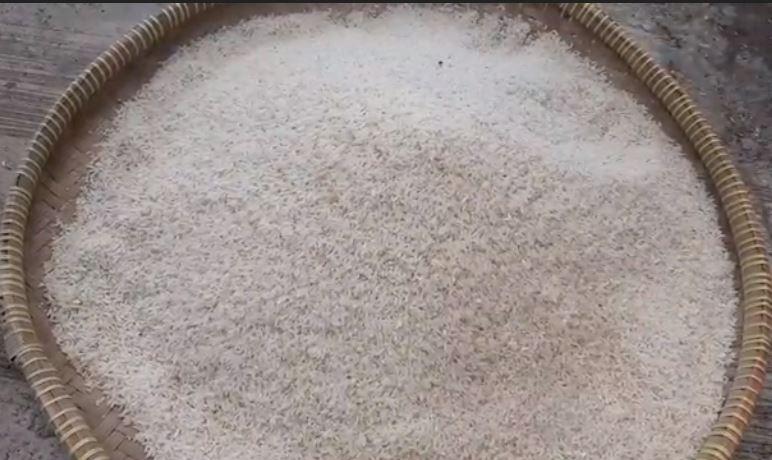Beras Bantuan di OKU Tak Layak Konsumsi, Warga: Cocok untuk Makan Ternak