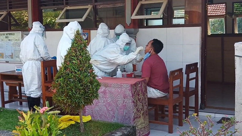 Pedagang Ayam di Bali Positif Corona, 74 Orang di Buleleng Dites Swab