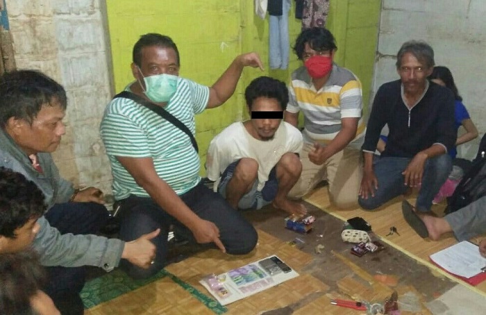 Polsek Banjarmasin Timur Ringkus Pengedar Narkoba saat Memaket Sabu