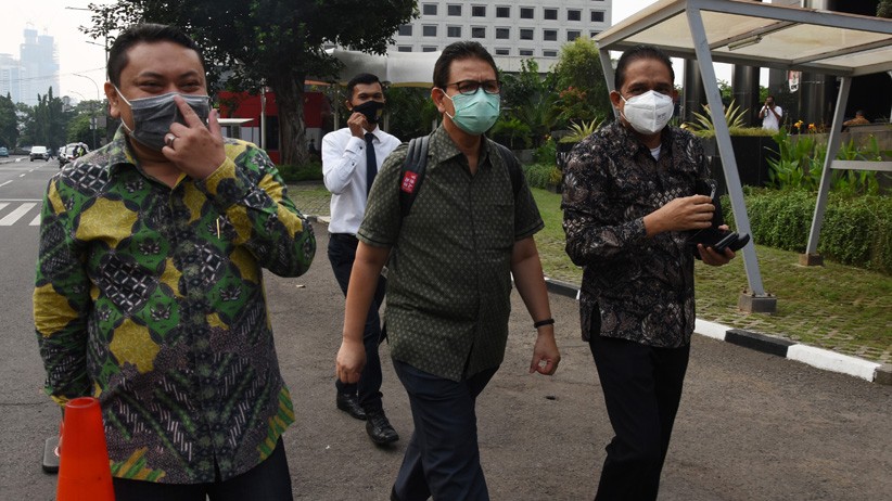 Kasus Korupsi Pesawat, KPK Periksa Mantan Direktur Niaga PT Dirgantara Indonesia - Bagian 2