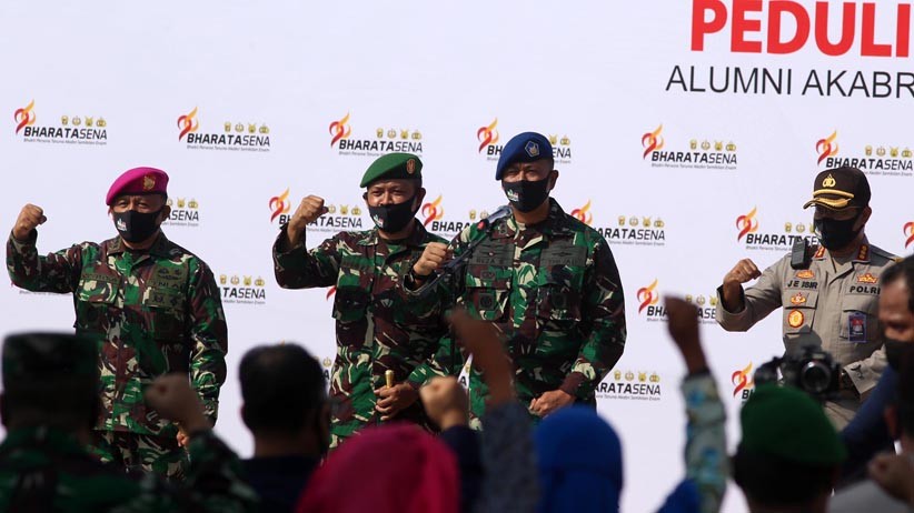 Alumni Akabri 96 Bharatasena Salurkan Bantuan untuk Warga Terdampak COVID-19 - Bagian 3